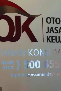 OJK Perpanjang Batas Laporan Keuangan Asuransi 2025