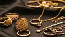 Harga Emas Perhiasan 17 April 2026 Melonjak! Cek Rincian Lengkap Kadar 5K hingga 24K Hari Ini (Foto: AI)