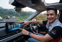 Mengulas Kecanggihan Layar 12,3 Inci Mitsubishi Destinator dan Cara Mengoperasikannya (Foto: Ai)