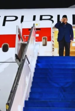 Mendarat di Moskow, Presiden Prabowo Langsung Agendakan Kerja Sama Strategis dengan Putin