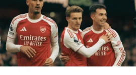 Angkat Trofi Liga Inggris Bersama Arsenal, Martin Odegaard: Seperti Mimpi Jadi Nyata!
(Fot : AP Photo/Kirsty Wigglesworth
/liputan6)