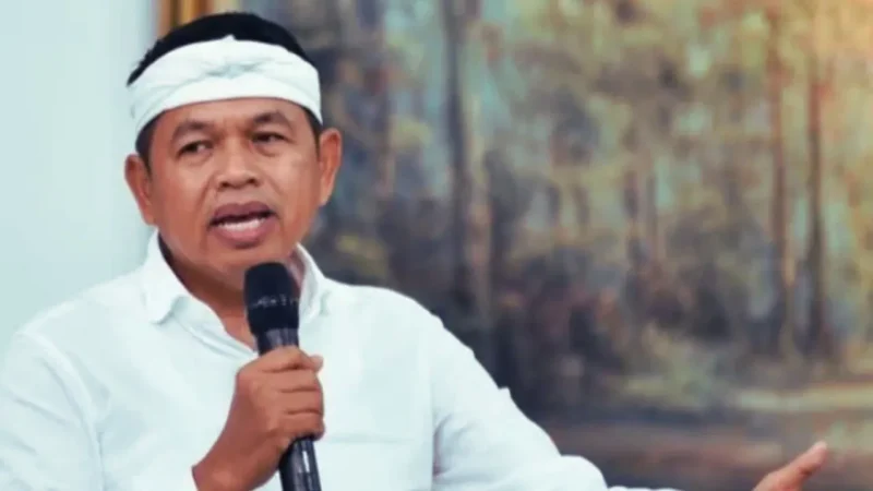 Dedi Mulyadi Siapkan Rumah untuk PKL Terdampak Penertiban Puncak Ciloto
(Foto:parlemen
rakyat)