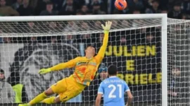Emil Audero Puncaki Daftar Penyelamat Terbanyak Serie A 2025/2026
( Foto: AFP/ANDREAS SOLARO/cnnindonesia )