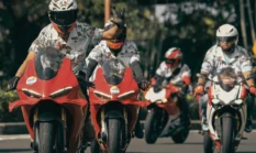 Satu Abad Ducati, Ratusan Motor Ikonik Guncang Aspal Pulau Dewata