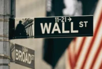 Ilustrasi. Wall Street Tembus Rekor Baru, Dominasi AI Melawan Tekanan Geopolitik (Foto: Shutterstock/kumparan)