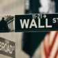Ilustrasi. Wall Street Tembus Rekor Baru, Dominasi AI Melawan Tekanan Geopolitik (Foto: Shutterstock/kumparan)