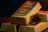 Harga Emas Dunia Merosot ke Level USD 4.524 di Tengah Penguatan Dolar AS
