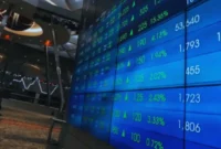 IHSG Sepekan Naik Tipis, Investor Asing Borong Saham Rp12 Triliun (Liputan6.com/Angga Yuniar)