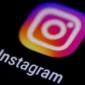 Instagram Tambah Fitur Caption Berbeda di Carousel
(Foto: REUTERS/Thomas White/File Photo
/cnbc)