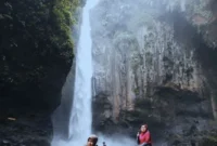 Pesona Air Terjun Sungai Dalam, Surga Tersembunyi Jambi-Sumbar
(Foto: kompasiana)