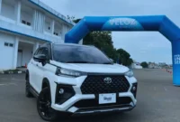 Veloz Hybrid EV Lintas Nusa Jelajah Sulawesi
(Foto: IDN Times
/BimaPrakasa)