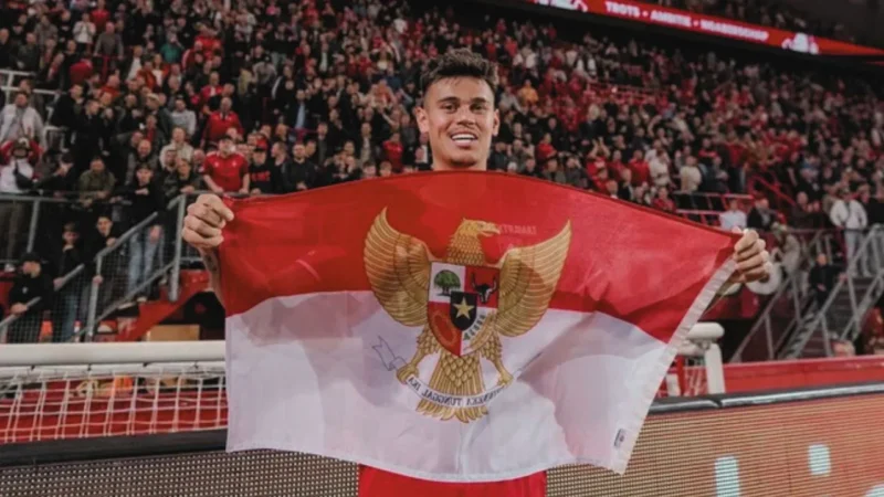 Mees Hilgers Kembali ke Timnas Indonesia: John Herdman Sebut Skuad Garuda Adalah Rumahnya
(Foto:GettyImages/
BSR Agency/detik)