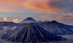 Taman Nasional Bromo Masuk Tiga Besar Terindah di Dunia