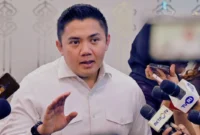 Seskab Teddy Tegaskan Prioritas Diplomasi Prabowo saat Bertemu Pemimpin Dunia
(Foto:Sekretaris Kabinet (Seskab) Letkol Teddy Indra Wijaya/liputan6)