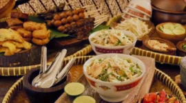 Soto Kudus Legendaris di Jakarta Timur Segar Sejak 1974
(Foto: iStock/detik)