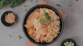 Resep Seblak Rumahan Tidak Pedas Dan Gurih, Ini Resepnya!!
(Foto: ilustrasi seblak/Agus Mujianto
/Shutterstock
/fimela)