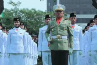 Profil Kolonel Didin, Komandan Upacara yang Dipuji Langsung Presiden Prabowo
(Foto:tangkapanlayar YouTubeSekretariat Presiden/rri)