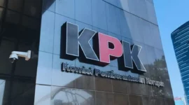 Penyidik kpk geledah Kantor BPK Sumsel dan menyita sejumlah dokumen terkait dugaan suap
(Foto: GARRY ANDREW LOTULUNG/kompas)