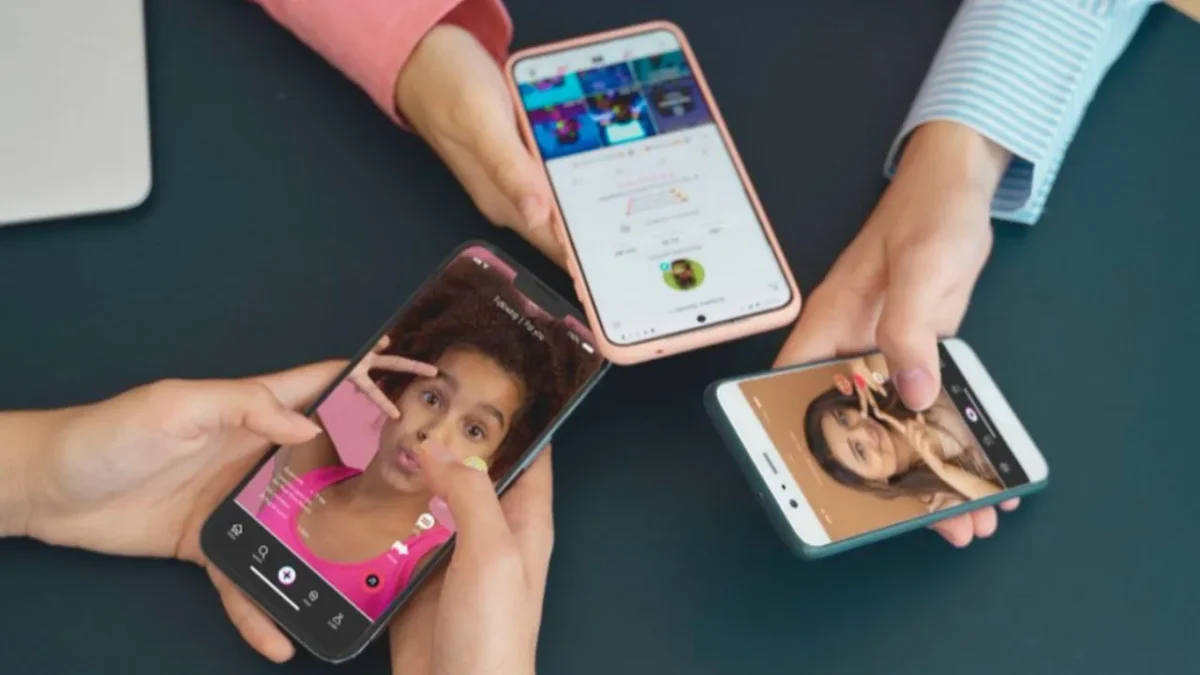 TikTok Perkuat Transparansi Konten AI(Foto: Freepik/kompas)