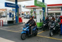 Pertamina Awasi Peralihan Pengguna Pertamax ke Pertalite(Foto: AI)