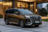 BYD Denza D9 Dark Gold Tampil dengan Emblem Emas Asli
(Foto: AI)