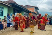 Tari Iyo-Iyo Lagu Pusako Buka Kenduri Sko Tanjung Pauh Mudik